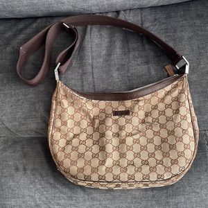 Authentic Gucci crossbody